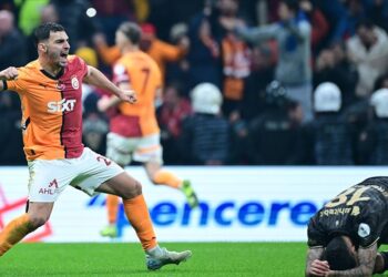 Galatasaray konuk ettiği Trabzonspor’u 4-3 yendi