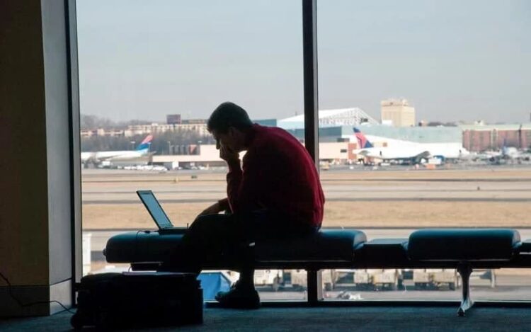 Uçuş rötarlarına tazminat hakkı geldi