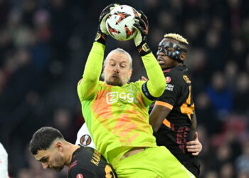 Galatasaray son 16 turu için play-off oynayacak