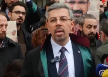 Kartalkaya’da yaşamını yitiren Esra Nazik, yangın sırasında babasını arayıp, “Bizi kurtarın” demiş