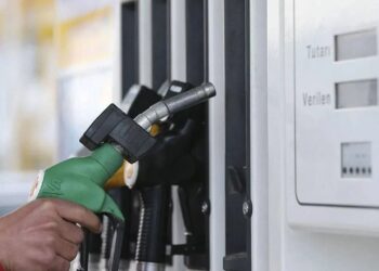 Benzin ve motorine dev zam yolda