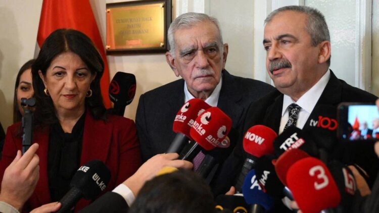 DEM heyeti ikinci kez İmralı’ya gidiyor