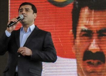 Demirtaş: Sürecin ete kemiğe bürünmesi gerekiyor