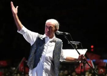 Edip Akbayram bir kez daha ameliyat olacak