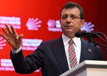 İmamoğlu: Yargı can çekişmektedir