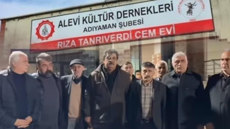 Adıyaman’da cemevine saldırı: Cem sırasında biber gazı sıkıldı