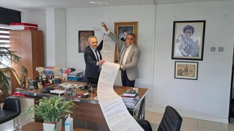 Deprem felaketinin yaralarını saramayan Hatay’ın dert listesi 7.5 metreyi buldu