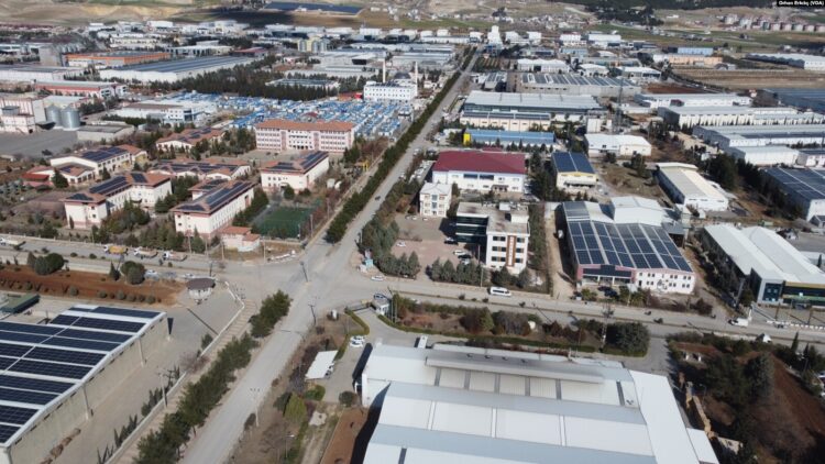 Depremin ikinci yılında Adıyaman sanayisinde kriz derinleşiyor: “İşçi yok, siparişler azaldı, fabrikalar zorda”