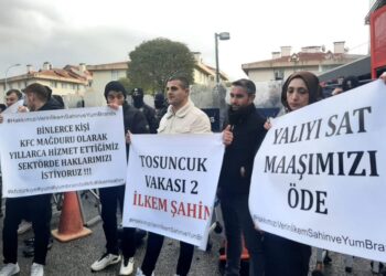 KFC Türkiye ve Pizza Hut işçileri eylemde: ‘Yalıyı sat maaşımızı öde’