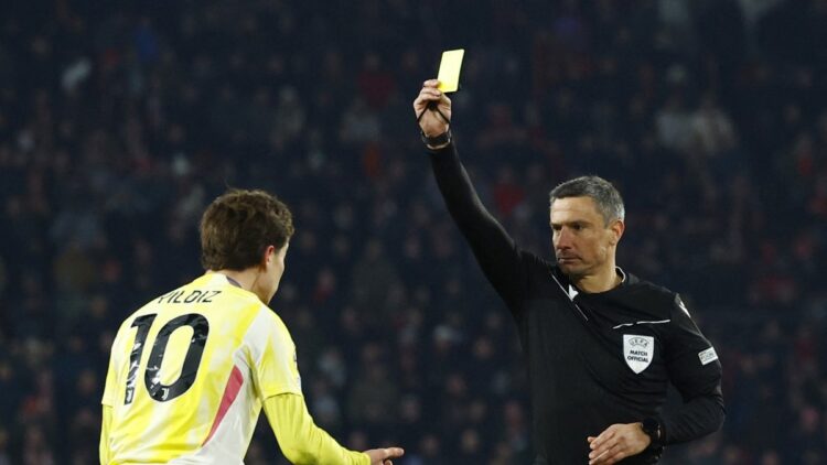 Türkiye’nin konuştuğu hakem: En son o maçı yönetti alkış aldı