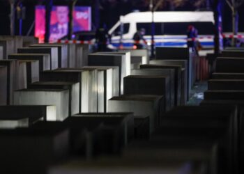 Berlin’de bıçaklı saldırı: Yahudileri öldürmeyi planlıyordu