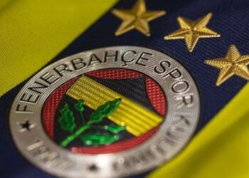 Fenerbahçe, UEFA listesine Skriniar, Talisca ve Kostic’i ekledi