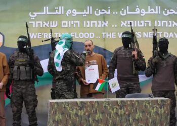 Hamas üç rehineyi daha serbest bıraktı