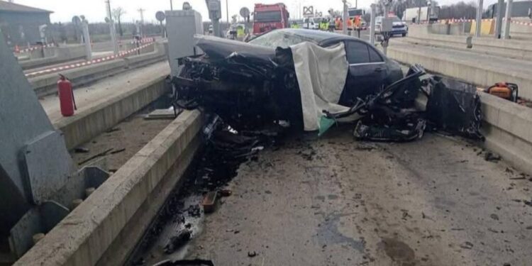 Doğumdan dönüyorlardı: Anne baba öldü, bebeğin durumu ağır