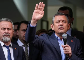 CHP lideri Özgür Özel: Bu darbeyi püskürtemezsek bir daha sandık yok