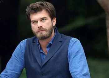 Kıvanç Tatlıtuğ’dan İmamoğlu’na destek: Egemenlik kayıtsız şartsız milletindir