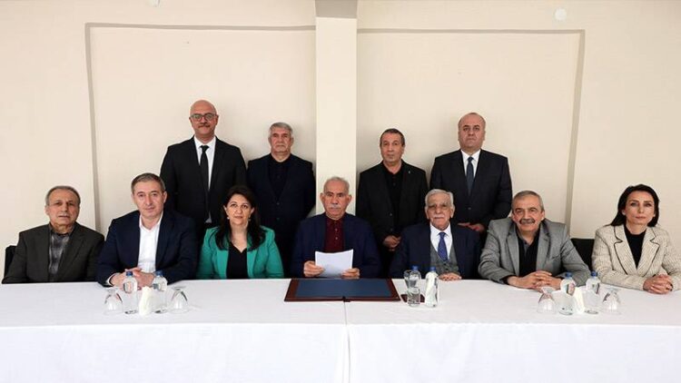 Diyarbakır’da 8 Mart’ta kadın cinayeti; AVM’de otururken silahla vuruldu