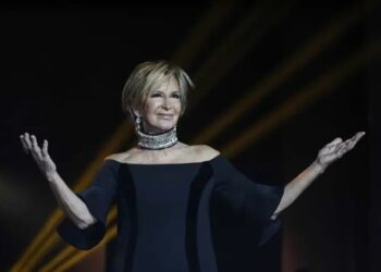 Filiz Akın hayatını kaybetti