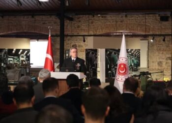 Genelkurmay başkanı, komutanlar ve bakandan Özel’e dava