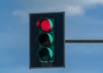 Trafikte kırmızı ışık ihlaline cezalar güncellendi