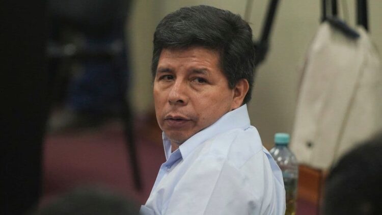 Açlık grevine başlayan Eski Peru cumhurbaşkanı hastaneye kaldırıldı