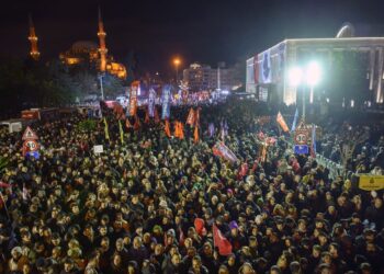 CHP: Bu akşam 20:30’da Saraçhane’de buluşuyoruz