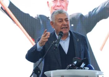 Eski Sarıyer Belediye başkanı Şükrü Genç gözaltına alındı