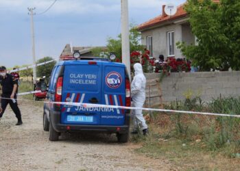 14 yaşında baba katili oldu