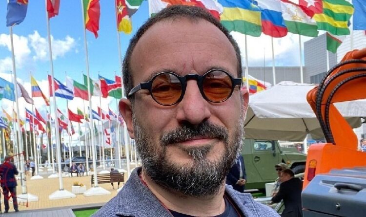 Abdülkadir Özkan 62 kişiye dava açtı