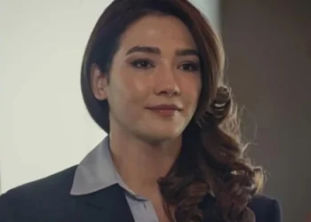 Boykota destek vermiş TRT işinden etmişti: Aybüke Pusat’a bir engel daha