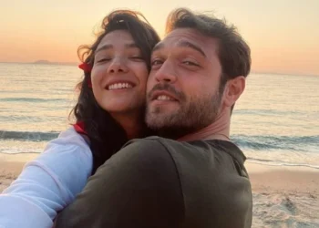 Aybüke Pusat’ın sevgilisi de TRT dizisinden çıkarıldı