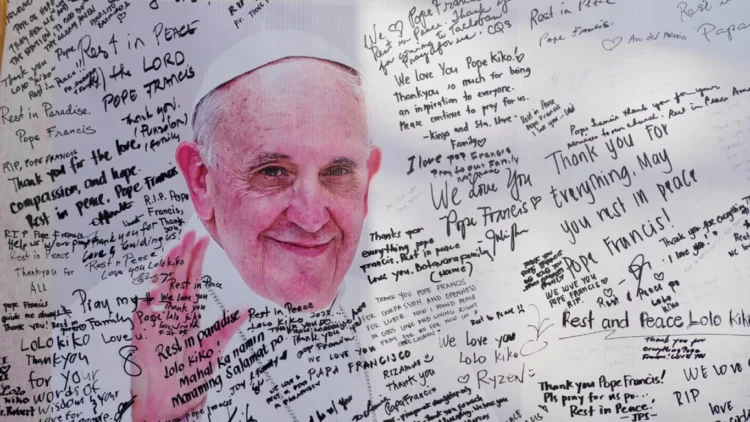 Francis’in papalığı dönemindeki en şaşırtıcı beş anı