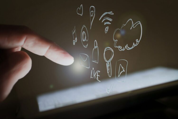 Milli güvenlik gerekçesiyle yüksek takipçili sosyal medya hesaplarına erişim engeli getirildi