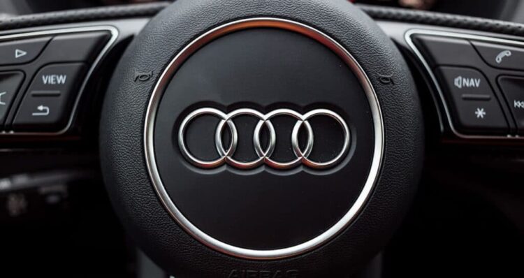 Audi, ABD’ye araç sevkini askıya aldı