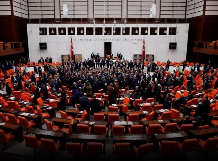 Deprem önergeleri cevapsız kaldı