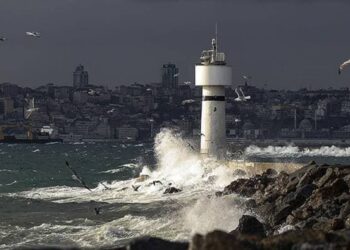 İstanbul’da fırtına alarmı
