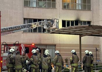 Maltepe Huzurevi’nde çıkan yangın: Yaralılardan 4’ü entübe edildi