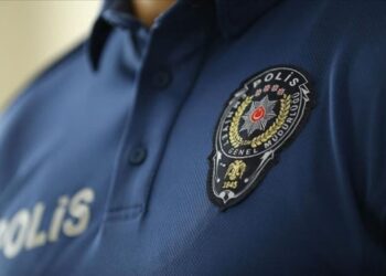 Emniyet müdürü İzmir’i karıştırdı