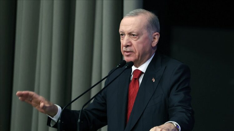 Erdoğan’ın yeni anayasayı yazdırdığı ortaya çıktı