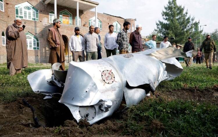 Füzeli saldırıya misilleme: Pakistan Hindistan’a ait 5 savaş uçağını düşürdü