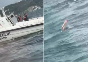 İstanbul Boğazı’nda vapurdan düşen 10 yaşındaki kız kurtarıldı; o anlar kamerada