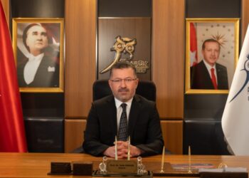 Çankırı’dan sonra Karabük Üniversitesi: Rektör Kırışık’ın aylık geliri 1 milyon 200 bin TL’ye ulaşıyor