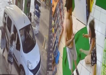 Tekmeli-yumruklu saldırıya uğrayan kadın, sığındığı markette de dövüldü