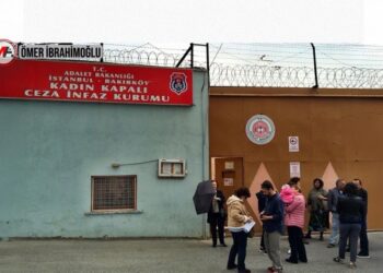 Tutsakların yaşam alanlarına kamera: Talimat bakanlıktan