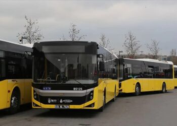 İstanbul’da halk otobüsleri kontak kapattı: İETT’den açıklama yapıldı