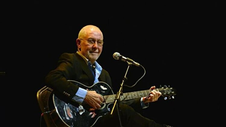 Sanatçı İlhan Şeşen hayatını kaybetti