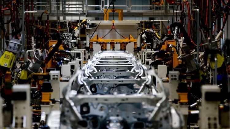 Otomotiv sektöründe 2025’in ilk dört ayında üretim düştü
