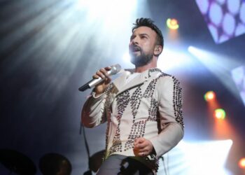 Tarkan’ın yeni şarkısı ‘Dönmüyor Giden’ yayınlandı