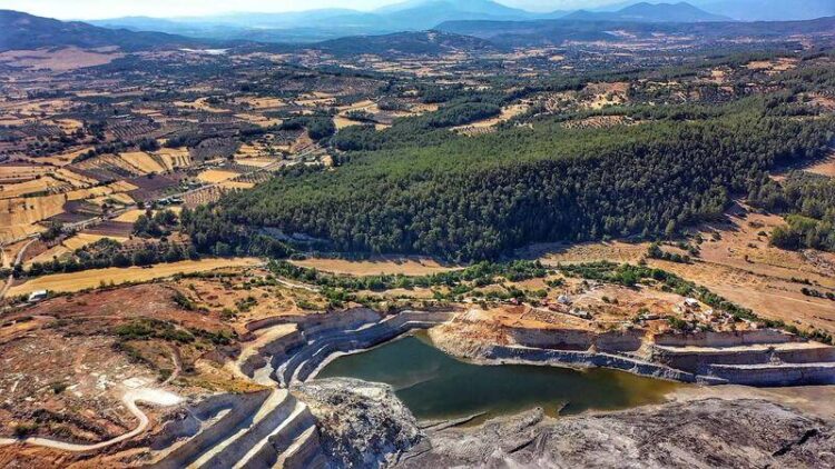 Acele kamulaştırma yolu açılıyor; stratejik ve kritik madenlerde yeni dönem
