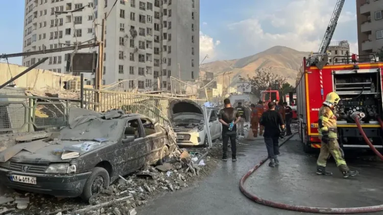 Dronlar İran’ı ‘içeriden’ vurmuş